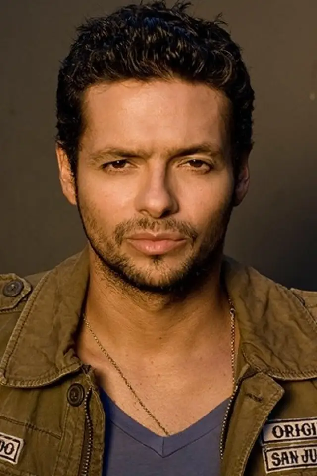 Фото  (Robi Draco Rosa)