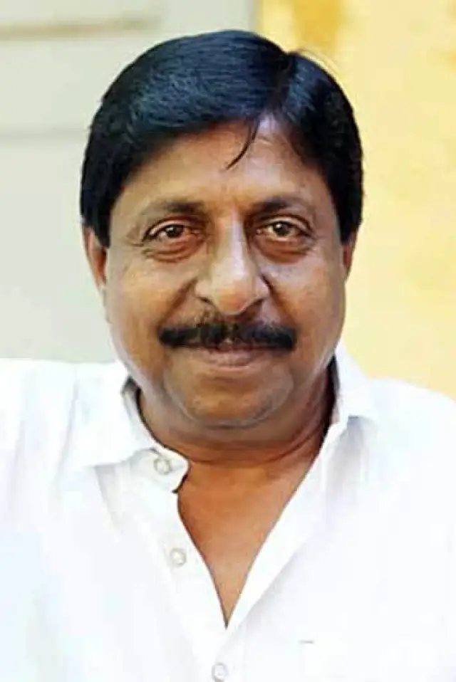 Фото Сринивасан (Sreenivasan)