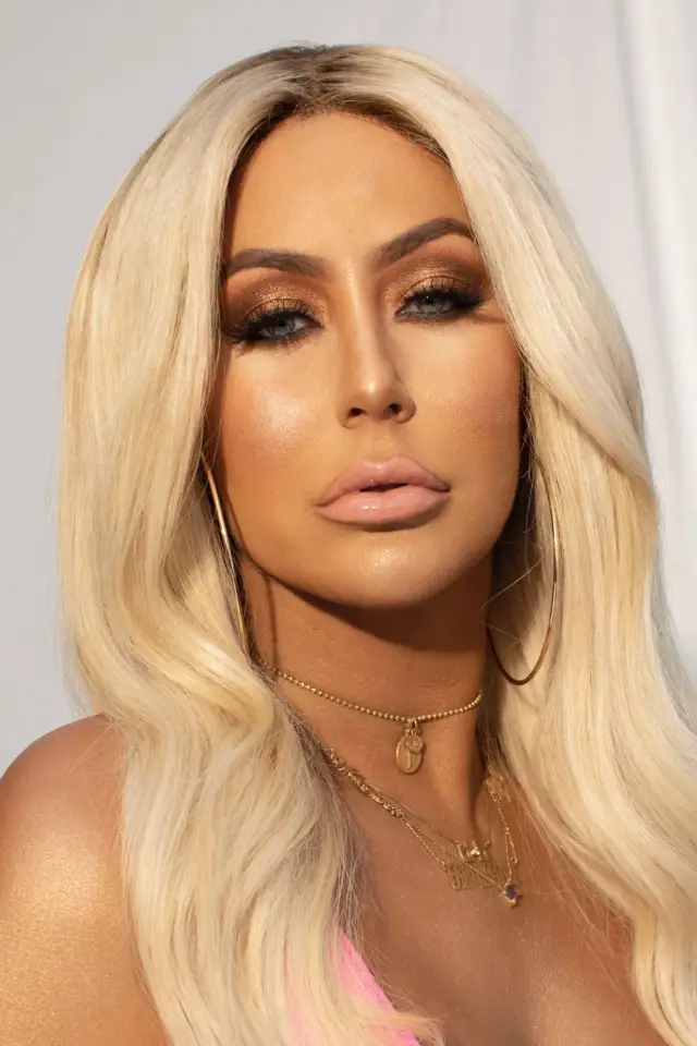 Фото  (Aubrey O'Day)