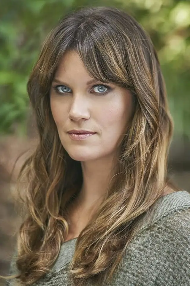 Фото  (Frida Farrell)