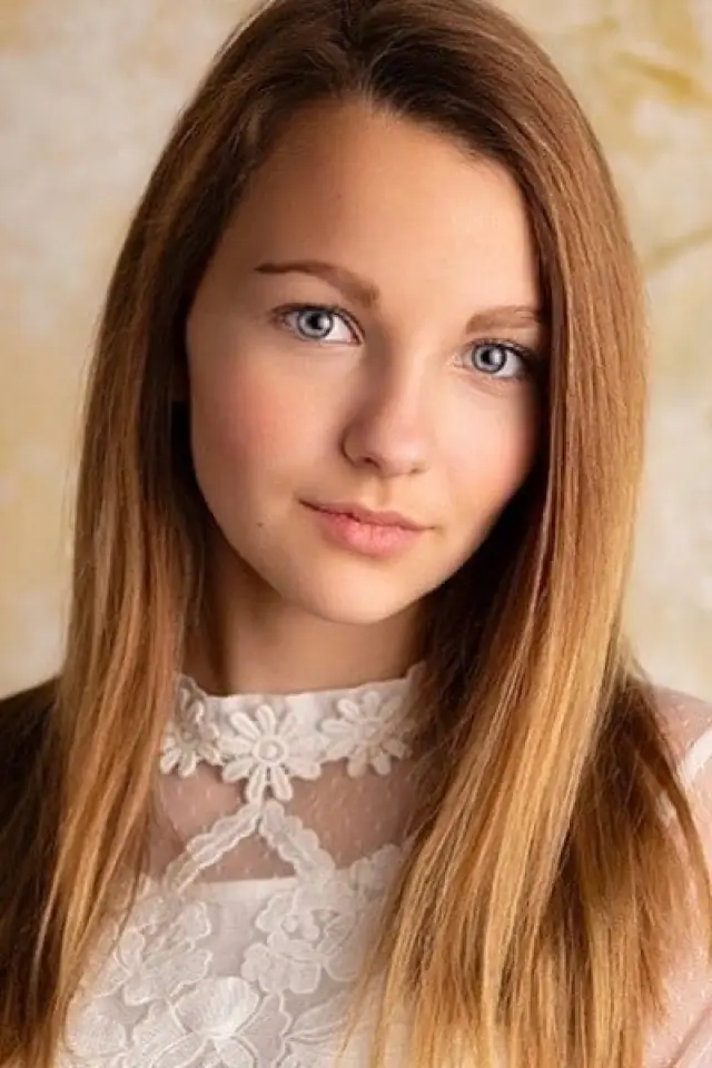Фото Ливви Штубенраух (Livvy Stubenrauch)