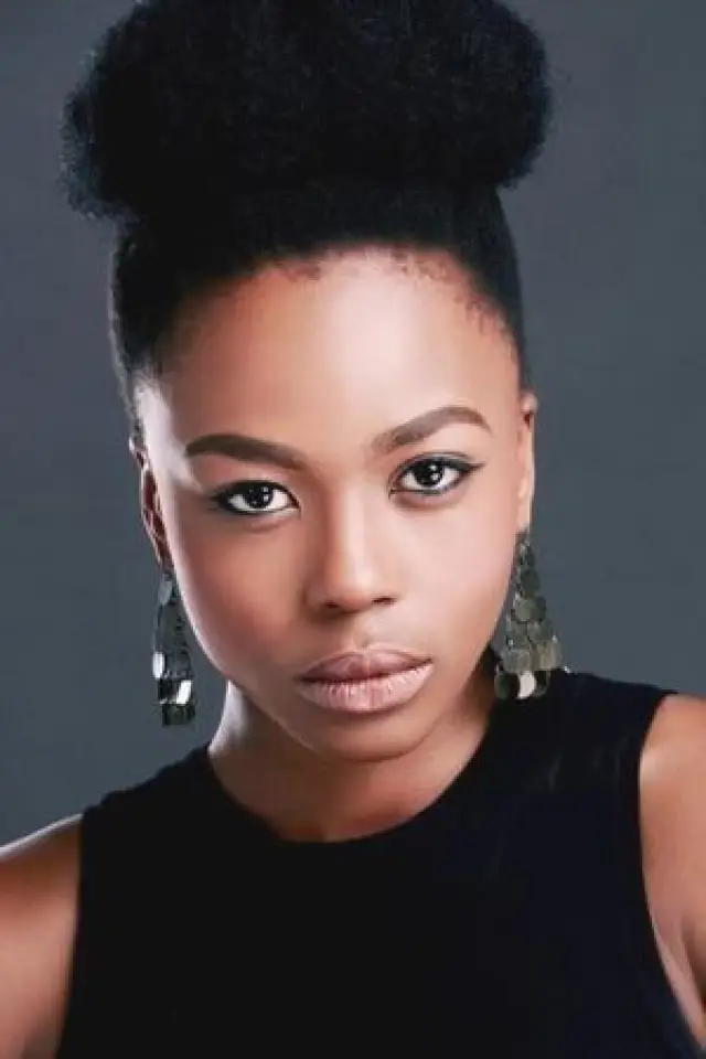 Фото  (Thishiwe Ziqubu)