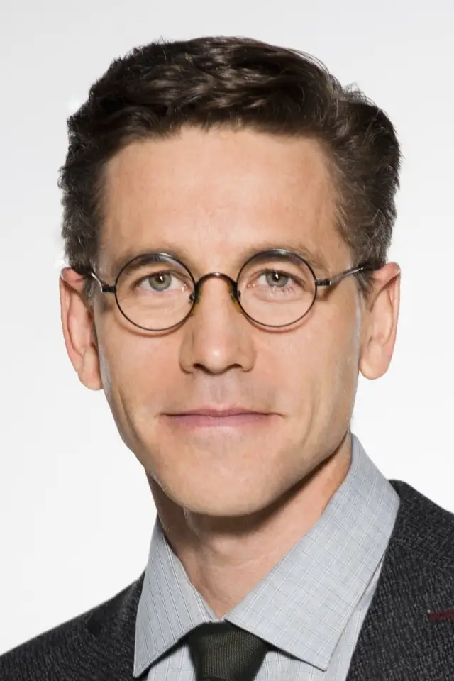 Фото  (Brian Dietzen)