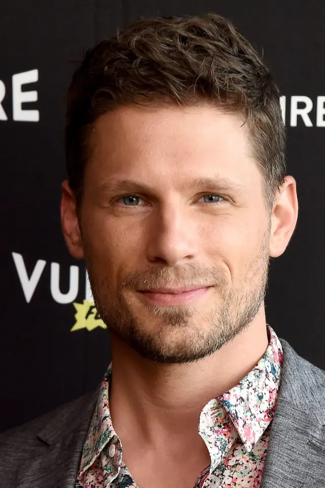 Фото Мэтт Лаурия (Matt Lauria)