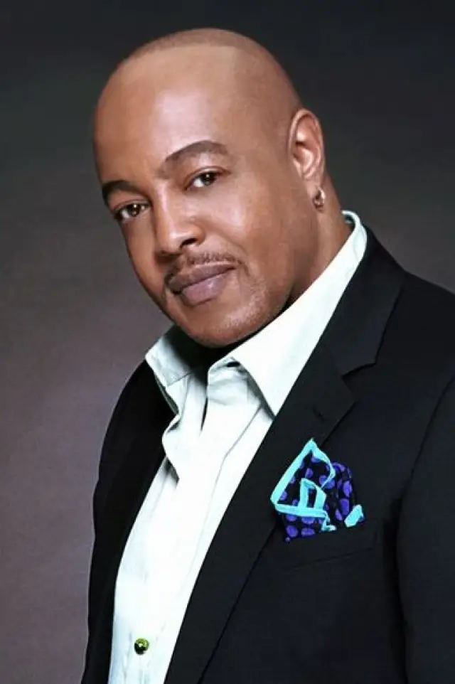 Фото  (Peabo Bryson)