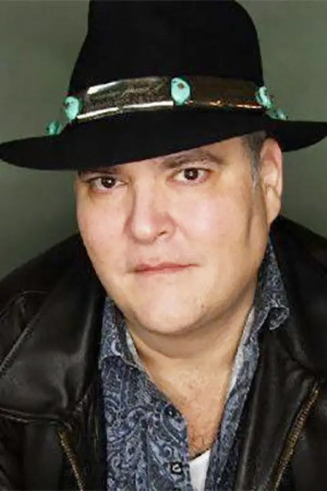 Фото  (John Popper)