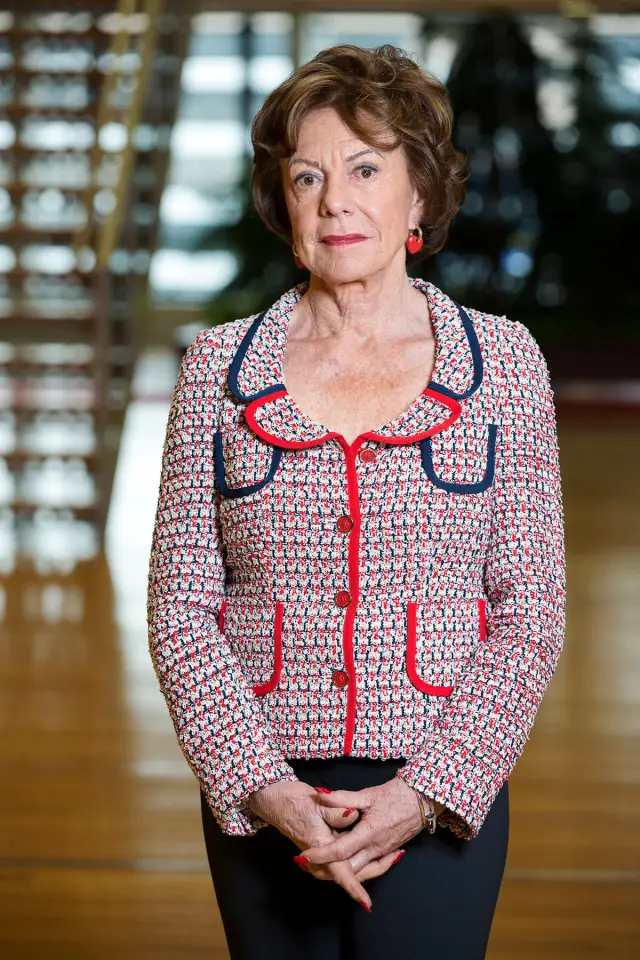 Фото  (Neelie Kroes)