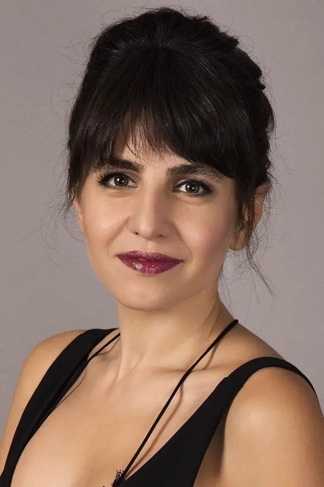 Фото Бихтер Динчел (Bihter Dinçel)