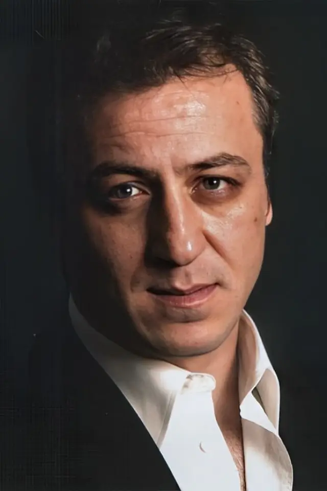 Фото Барыш Фалай (Barış Falay)