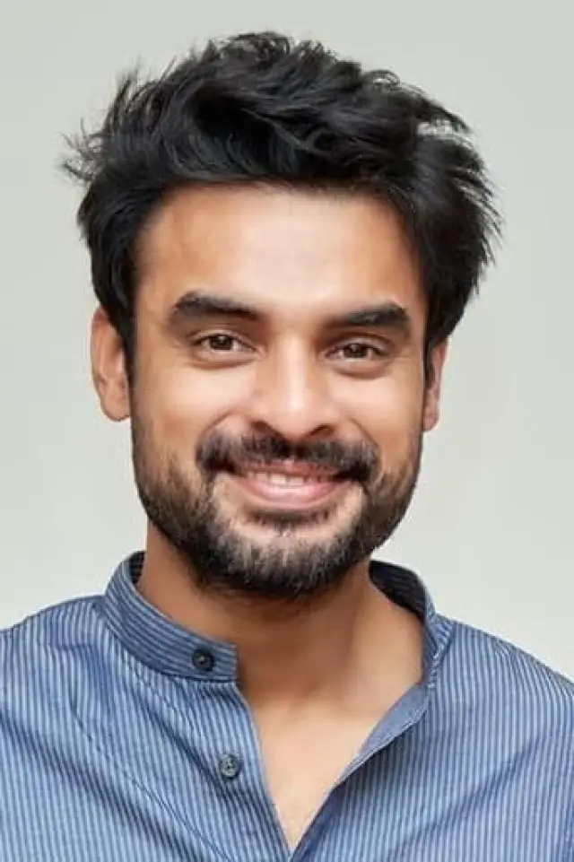 Фото Товино Томас (Tovino Thomas)