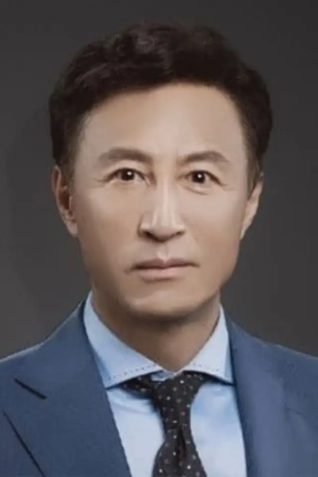 Фото Ван Лоюн (Wang Luoyong)