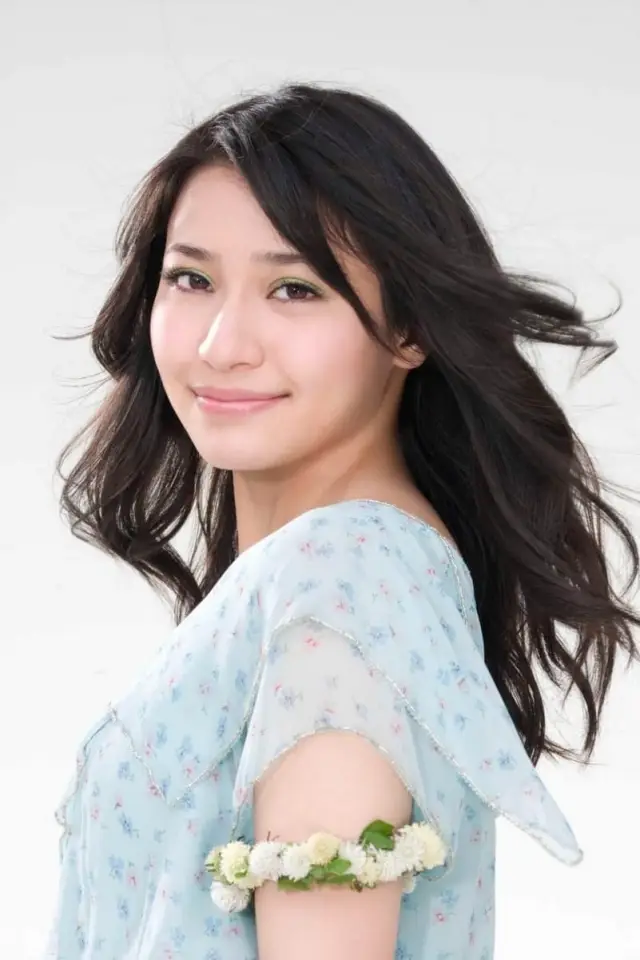 Фото Мэгуми Накадзима (Megumi Nakajima)
