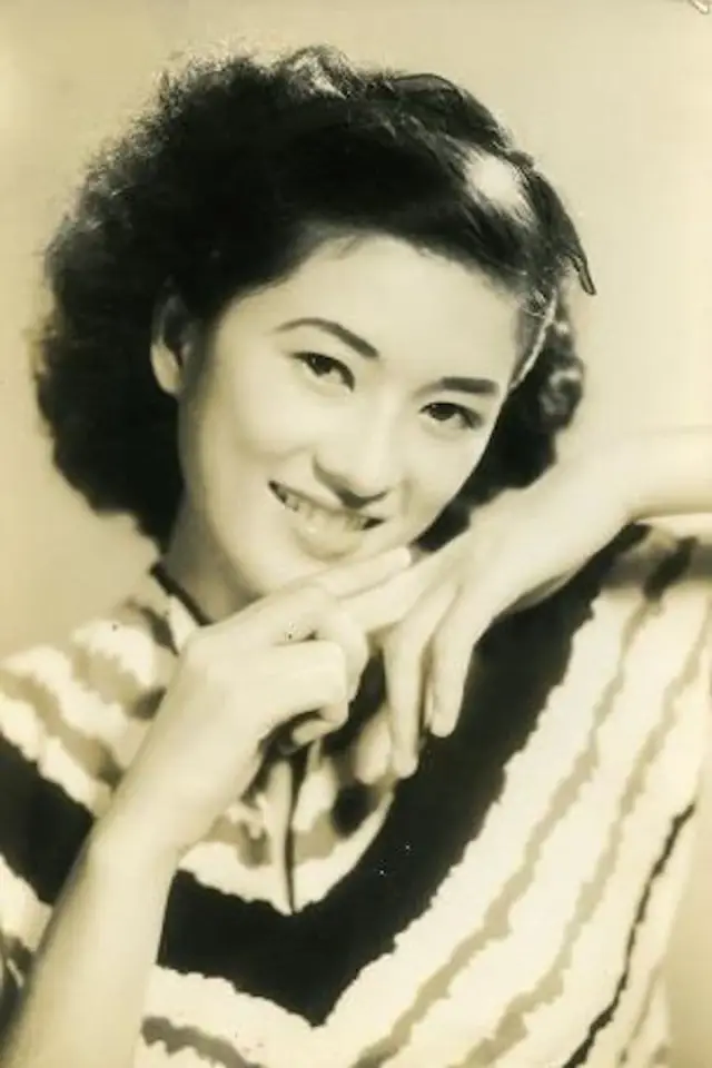 Фото  (Yōko Sugi)