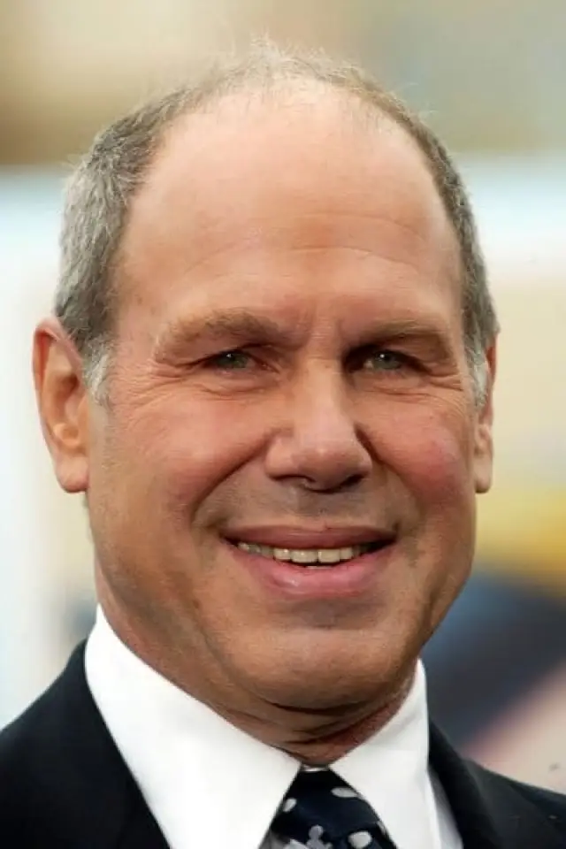 Фото  (Michael Eisner)