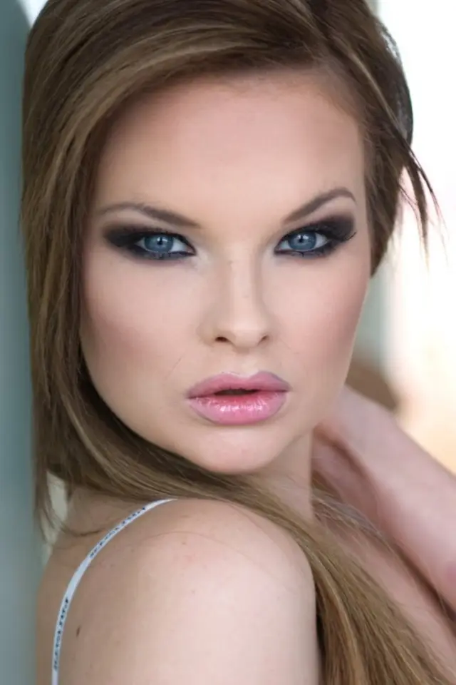 Фото  (Tarra White)