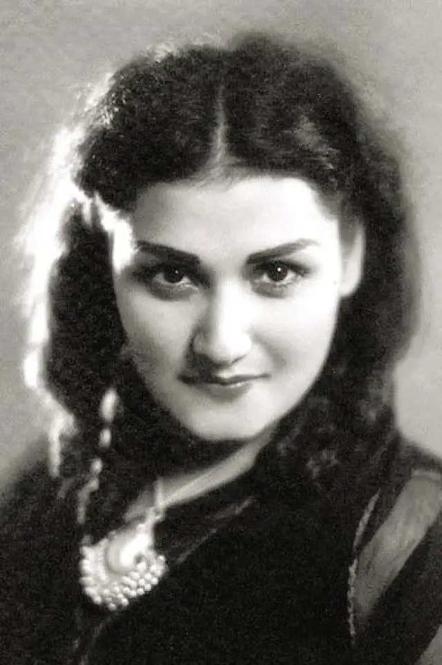 Фото Нур Джехан (Noor Jehan)