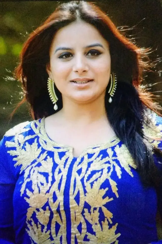 Фото Пуджа Ганди (Pooja Gandhi)