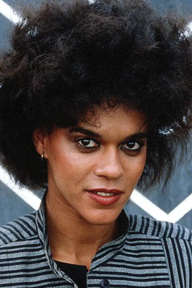 Фото  (Pauline Black)