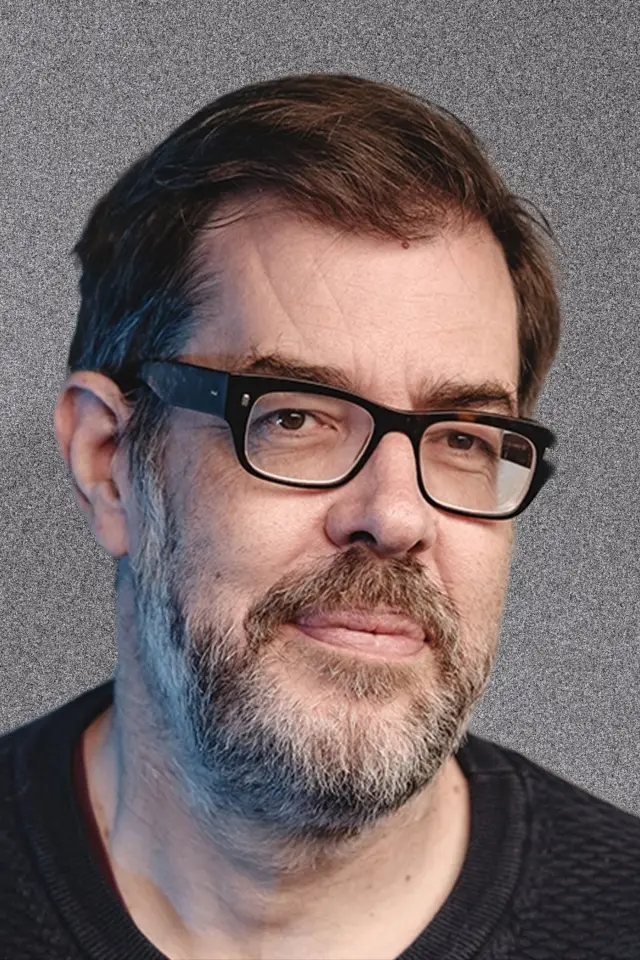 Фото Ричард Осман (Richard Osman)