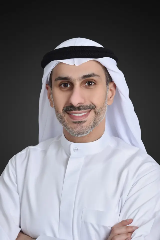 Фото  (Sultan Saeed Al Darmaki)
