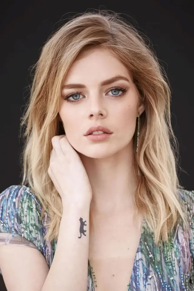 Фото Самара Вивинг (Samara Weaving)