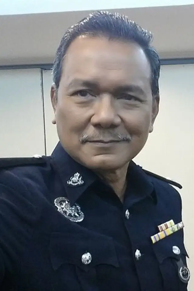 Фото  (Rahim Omar)
