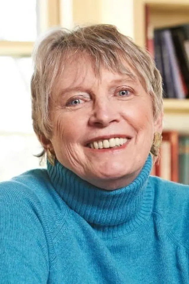 Фото Лоис Лоури (Lois Lowry)