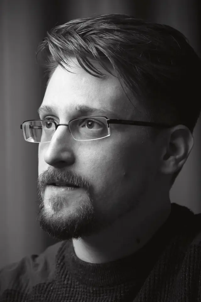 Фото Эдвард Сноуден (Edward Snowden)