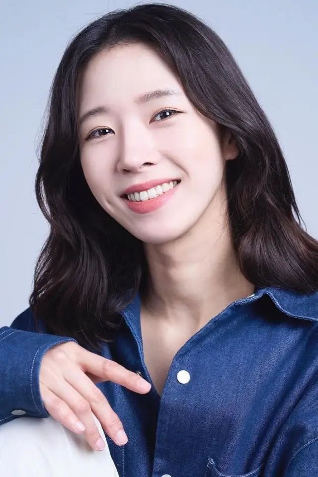 Фото  (Choi Ji-hyeon)