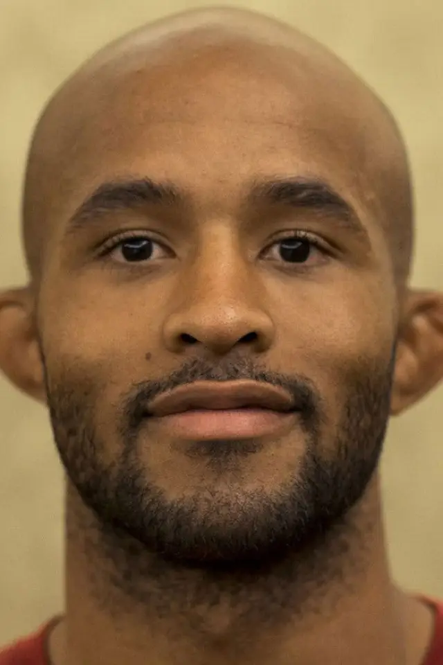 Фото  (Demetrious Johnson)
