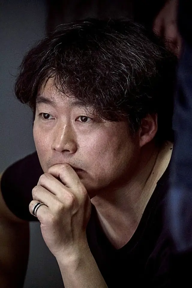 Фото Ли Чон Бом (Lee Jeong-beom)