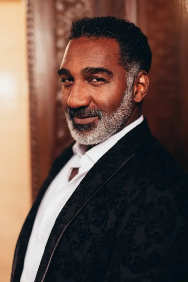Фото Норм Льюис (Norm Lewis)