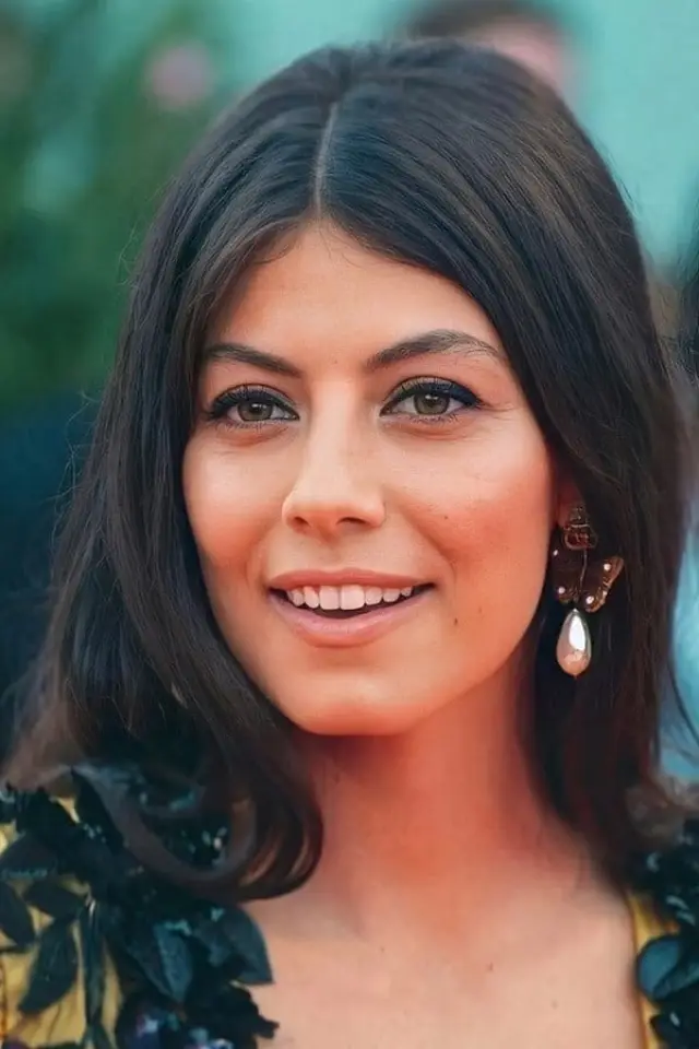 Фото Алессандра Мастронарди (Alessandra Mastronardi)