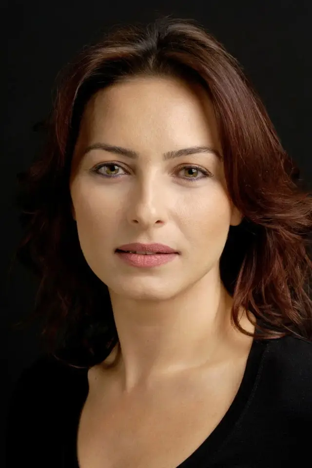 Фото Айча Бинголь (Ayça Bingöl)