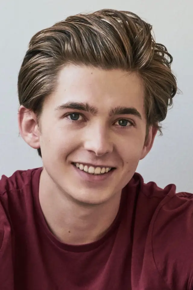 Фото Остин Абрамс (Austin Abrams)