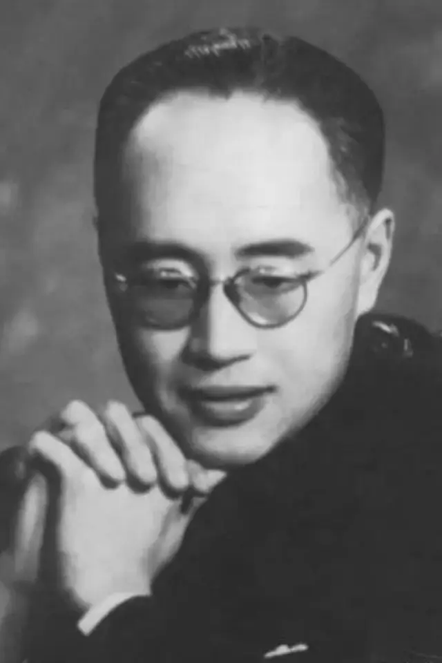 Фото  (Huang Zuolin)