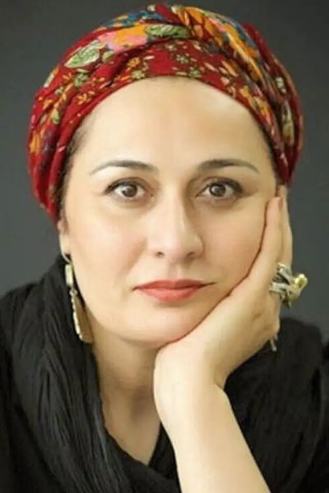 Фото  (Parivash Nazarieh)