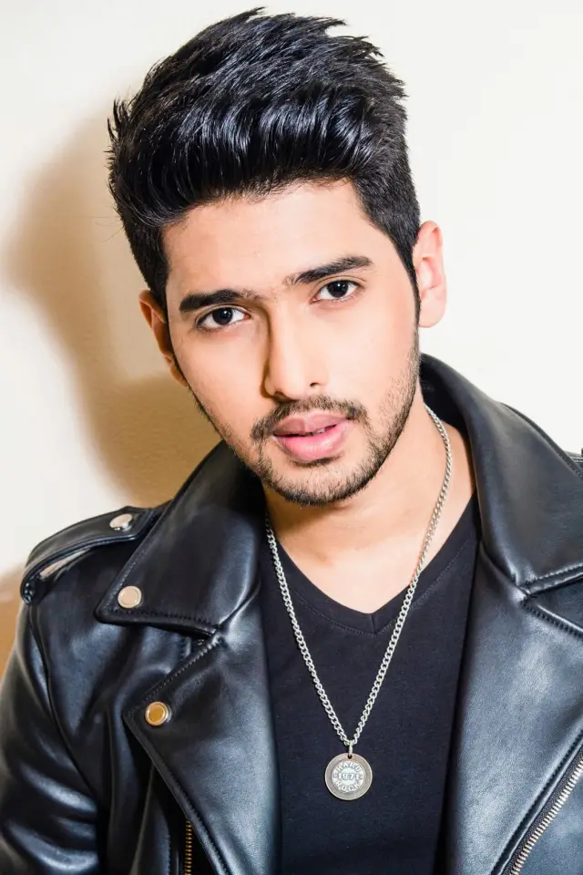 Фото Армаан Малик (Armaan Malik)
