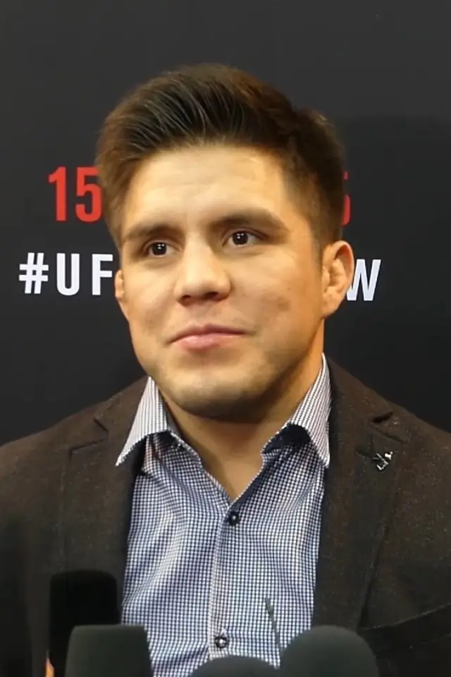Фото  (Henry Cejudo)
