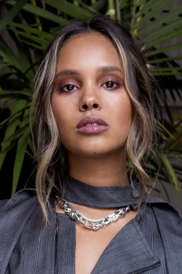 Фото Алиша Бо (Alisha Boe)