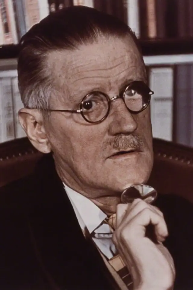 Фото  (James Joyce)