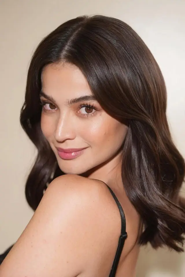 Фото  (Anne Curtis)