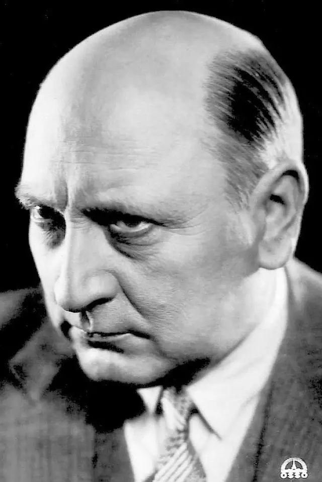 Фото  (Léon Belières)