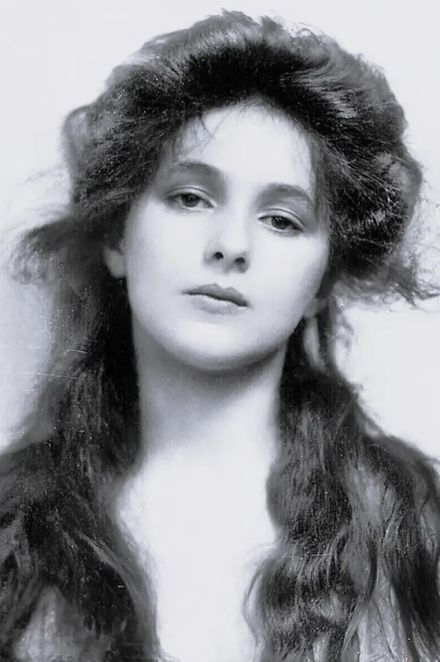 Фото  (Evelyn Nesbit)