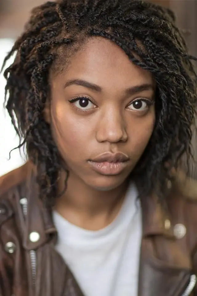 Фото Наоми Эки (Naomi Ackie)