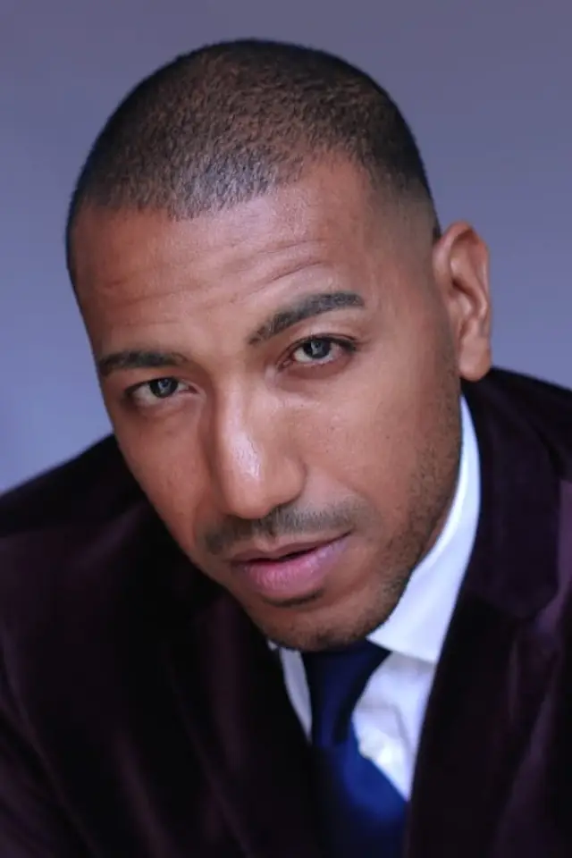 Фото Ясен Атур (Yasen Atour)