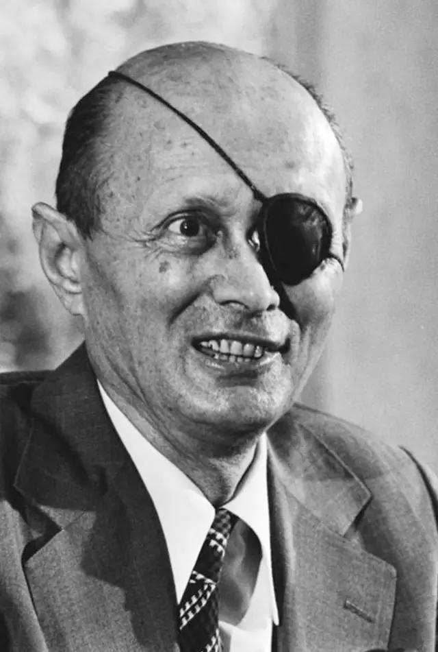 Фото Моше Даян (Moshe Dayan)