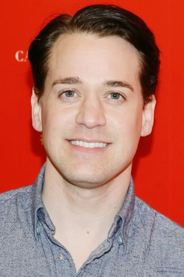 Фото ТР Найт (T.R. Knight)