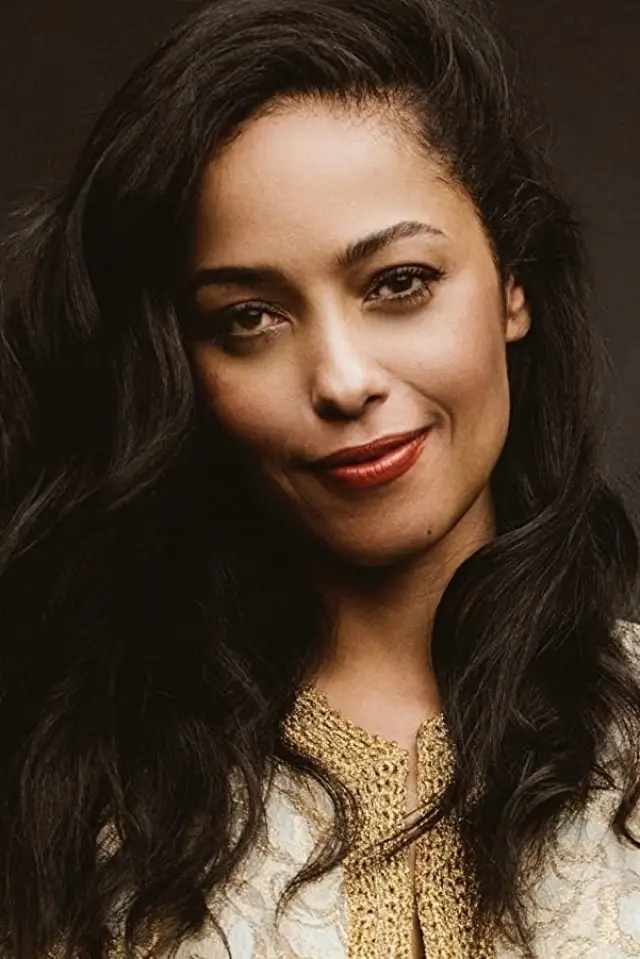 Фото Мета Голдинг (Meta Golding)