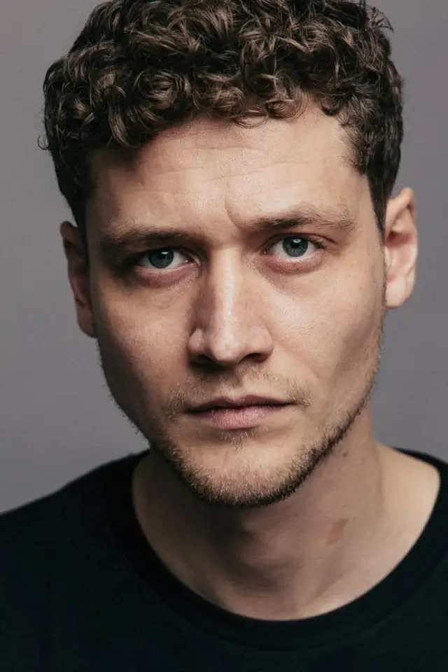 Фото  (Nikolaj Dencker Schmidt)